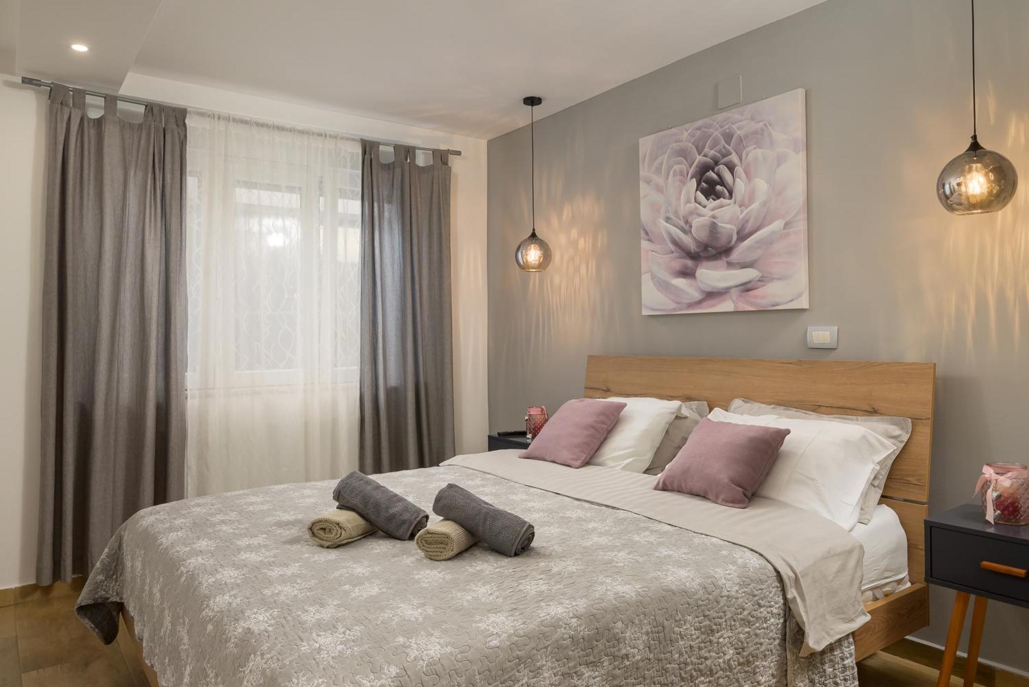 Lavanda Maslina - New Luxury Apartments Pula Exterior photo