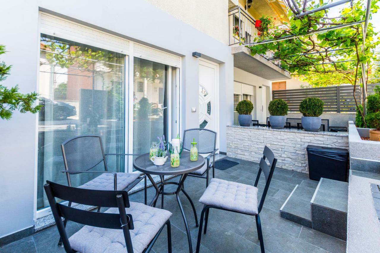 Lavanda Maslina - New Luxury Apartments Pula Exterior photo